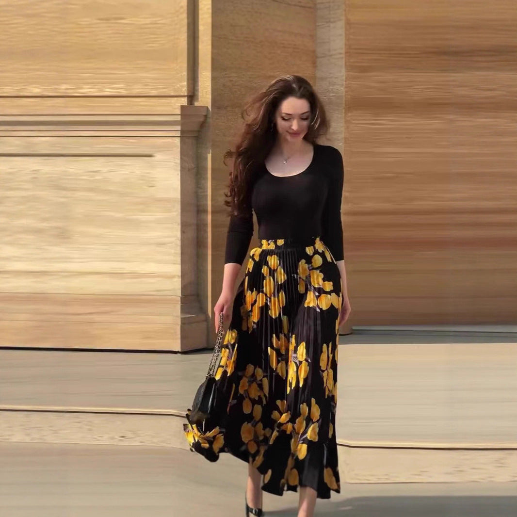 Women's New Long Sleeve U-neck Slim-fit Printed Skirt Two-piece Set