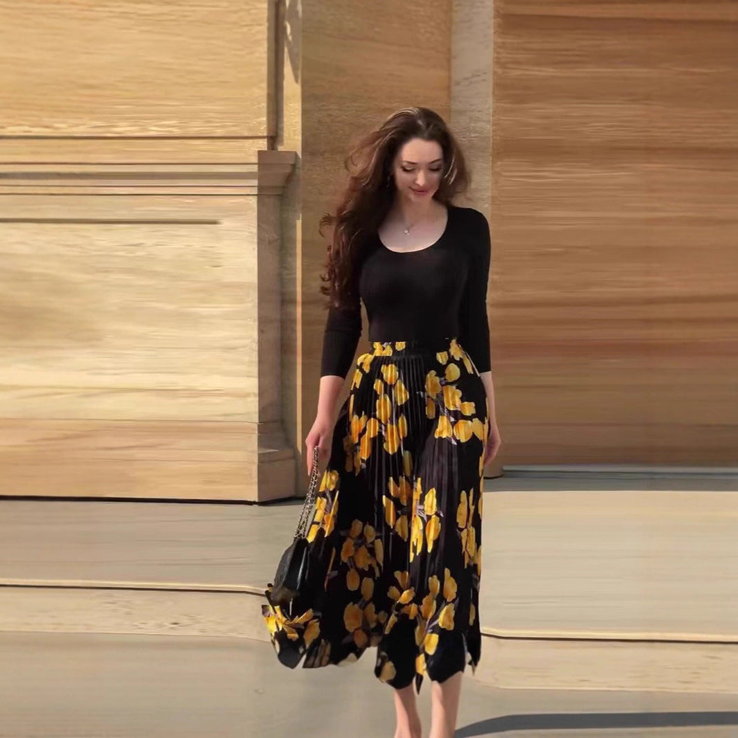 Women's New Long Sleeve U-neck Slim-fit Printed Skirt Two-piece Set